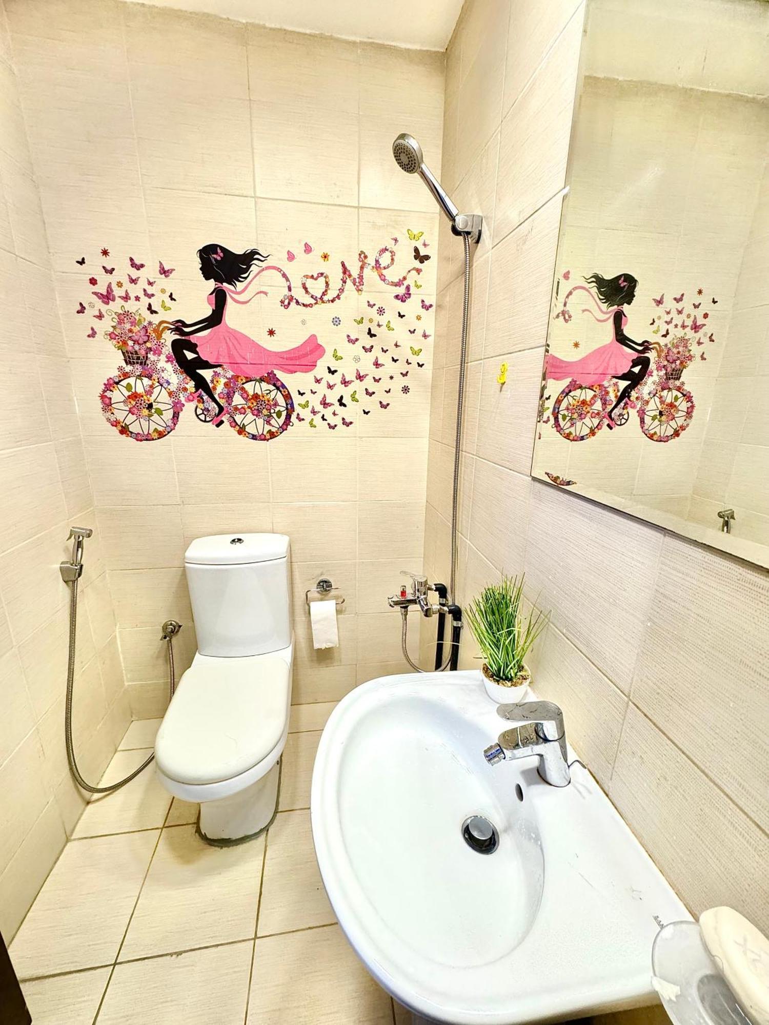 Dubai Backpackers Hostel Exterior photo