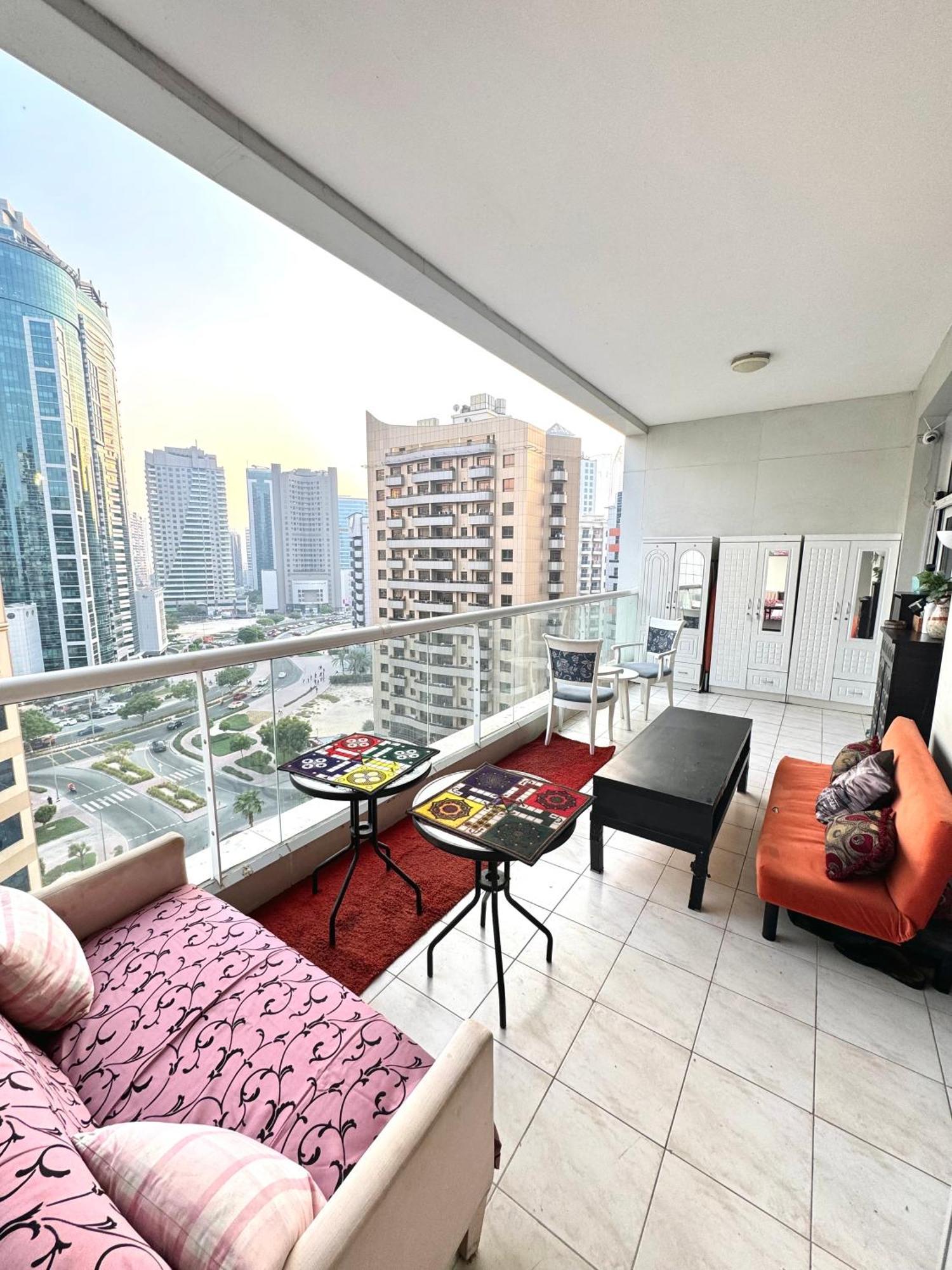 Dubai Backpackers Hostel Exterior photo